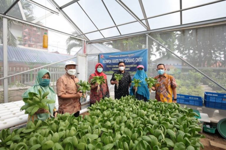 Pemkot Surabaya Bentuk Kelompok Wanita Tani di Perkampungan Surabaya