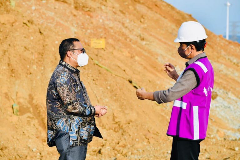 Pemerintah Akan Stop Ekspor Bahan Mentah Tambang secara Bertahap