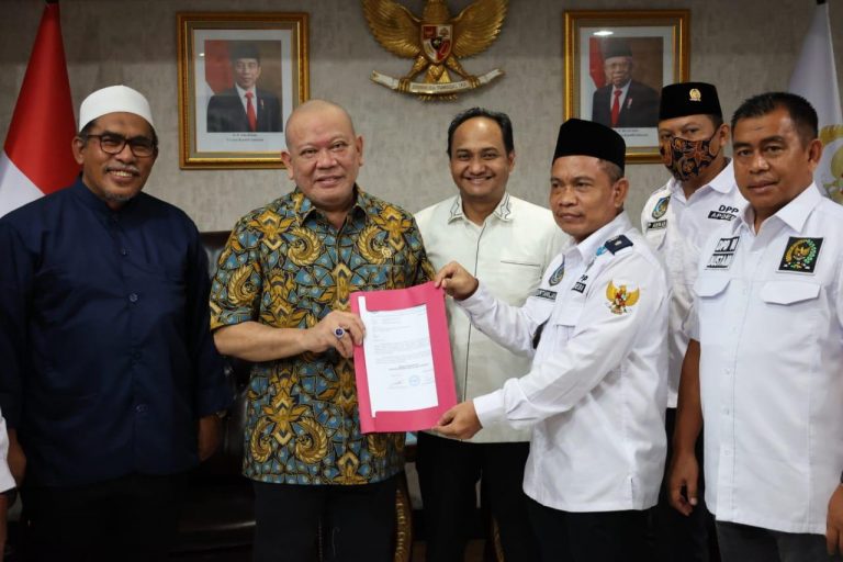 Sikapi Peraturan Menteri Keuangan, APDESI Minta Dukungan Ketua DPD RI