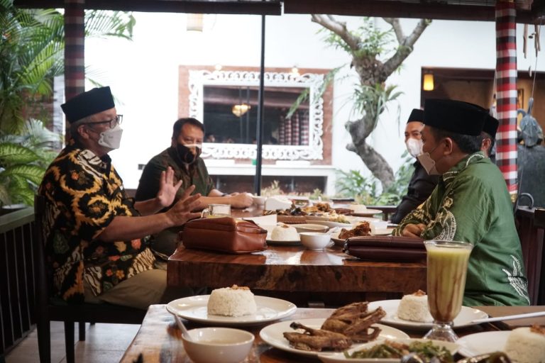 PWNU Jatim Jajaki Kerjasama Literasi Keuangan Syariah Dengan Bank Indonesia