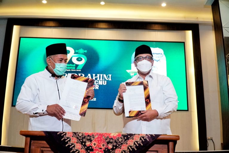 BI Jatim dan PWNU Jatim Sepakati Kerjasama Pengembangan Ekonomi Pesantren Jawa Timur Pada Harlah NU ke-99