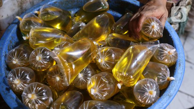 Kemenperin: 28 Ribu Ton Minyak Goreng Curah Mulai Tersalurkan Secara Bertahap