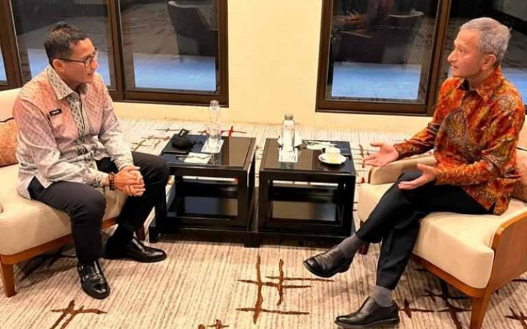 Menparekraf Bertemu Menlu Singapura Bahas Peningkatan Sektor Pariwisata