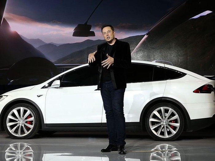 Elon Musk Dikabarkan Pecat Bos Tesla Singapura