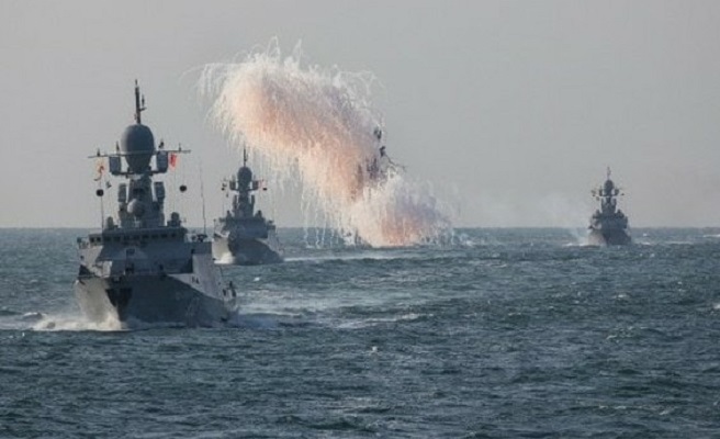 Kapal Militer Rusia Terlihat di Lepas Pantai Jepang - Nawacita