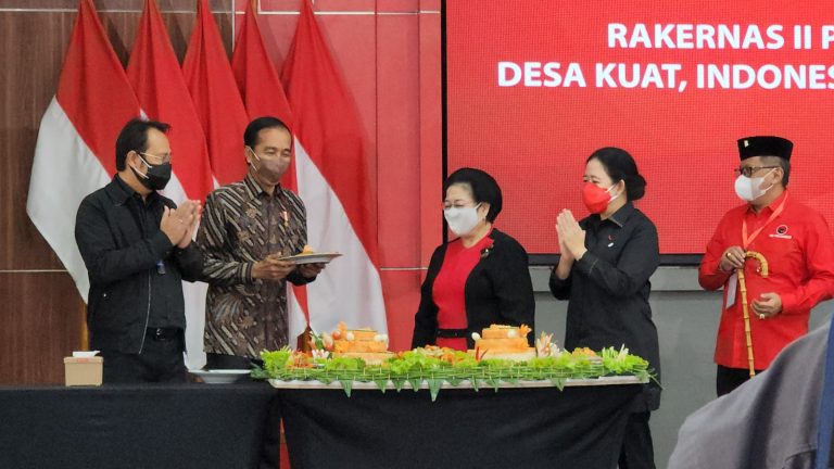 Rakernas PDIP Akan Bahas Penguatan Desa, Bu Mega Minta Pak Jokowi Kuatkan Pertanian