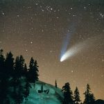 Komet Hale-Bopp Ditemukan.