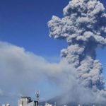 Gunung Sakurajima di Jepang
