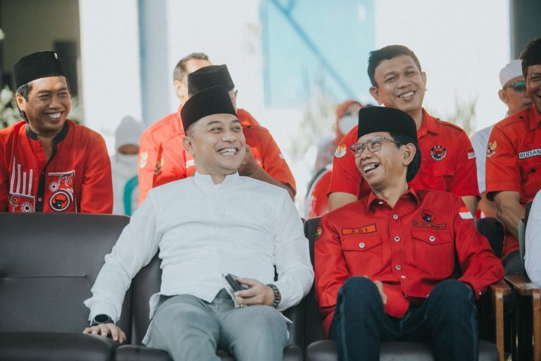 Potong 11 Kurban Sapi, PDIP Surabaya: Idul Adha Momen Perkuat Spiritual dan Semangat Berkurban