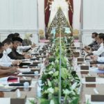 Presiden Jokowi Dorong Percepatan Vaksinasi Penguat bagi Masyarakat dan Jemaah Haji