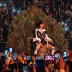 Konser Isyana Sarasvati Naik Reog di Lexiconcert Surabaya