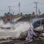 ilustrasi gelombang tinggi