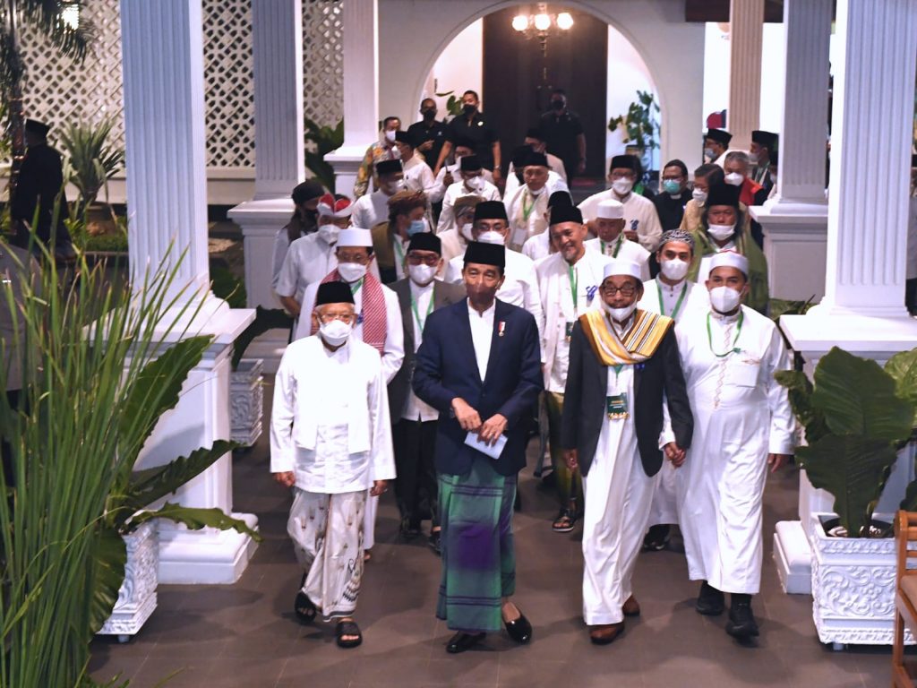 Presiden Jokowi hadiri zikir dan doa kebangsaan untuk mengawali rangkaian Peringatan Hari Ulang Tahun (HUT) ke-77 Kemerdekaan Republik Indonesia di halaman Istana Merdeka, Jakarta (01/08/22) (Foto: Kris - Biro Pers Sekretariat Presiden)