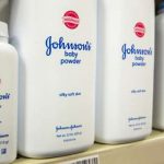 Johnson & Johnson Hentikan Jual Produk Bedak Bayi, Ini Alasannya