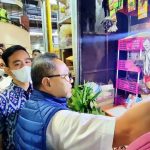Mendag ditemani Gibran kunjungi Pasar Gede Solo (15/09/22)