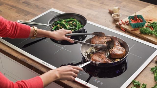 ilustrasi kompor listrik