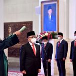 Presiden Jokowi Lantik Azwar Anas Sebagai Menteri PANRB