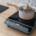 ilustrasi kompor listrik