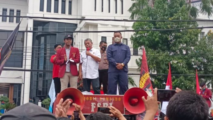 DPRD Jatim Satu Suara Dengan Mahasiswa, Sepakat Tolak Kenaikan BBM