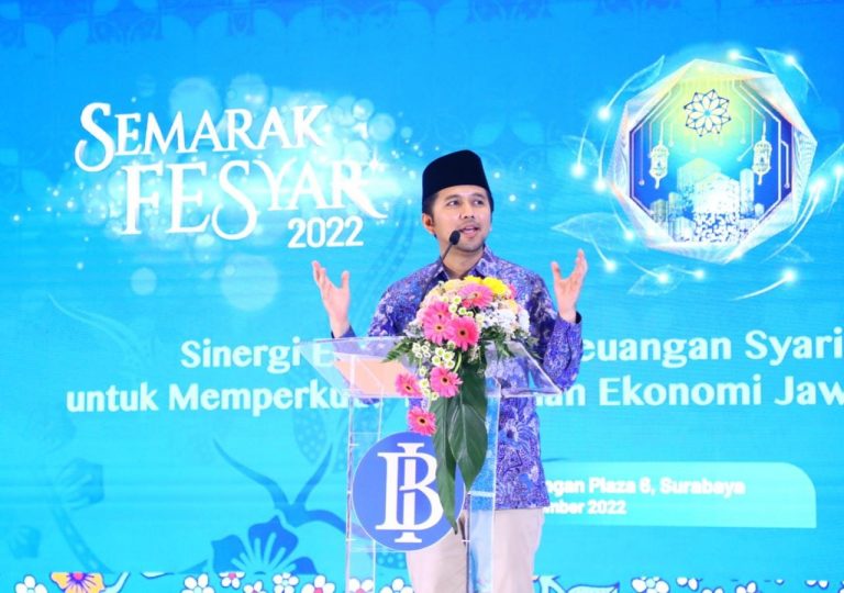 Apresiasi Kegiatan FESyar Jawa 2022, Wagub Emil : Momen Asah Kepekaan Terhadap Kondisi Ekonomi Rakyat