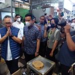 Cek Harga Kebutuhan Pokok, Mendag Ditemani Gibran Kunjungi Pasar Gede Solo