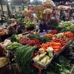 Info Harga Sembako Jatim Hari Ini: Daging Turun, Cabai Rawit Naik.