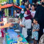 Presiden Jokowi Sapa Warga Baubau di Pasar Wameo