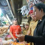 Ketua DPR RI Puan Maharani kunjungi Pasar Pondok Gede, Kota Bekasi, Jawa Barat (21/09/22)