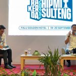 Bagas Adhadirgha saat jadi pemateri Forum Bisnis Daerah (Forbisda) dan Rapat Kerja Daerah (Rakerda) BPD HIPMI (Himpunan Pengusaha Muda Indonesia) Sulawesi Tengah, di Kota Palu (20/09/22)