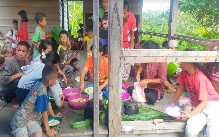 BNPB Kirimkan 2 Ton Beras untuk Warga Terdampak Gempa Mentawai