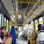 ilustrasi penumpang Transjakarta