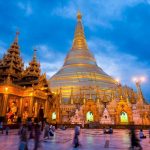 Boneka Seks Dibawa ke Tempat Ibadah Pagoda Shwedagon di Myanmar Bikin Heboh.