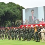 HUT ke-77 TNI, Jokowi Minta TNI dan Polri Bersinergi Sukseskan Agenda Nasional.