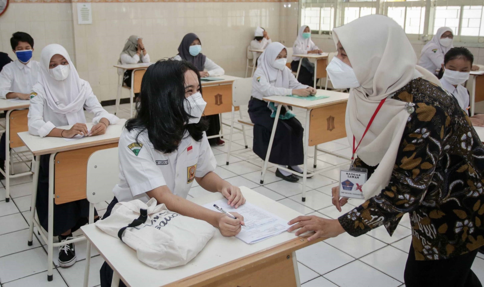 ilustrasi PTM dI Surabaya