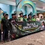 Bonek Surabaya dan PKB Jatim shalat ghaib dan tahlil di Gedung Graha Gus Dur, Minggu 2 September 2022 malam