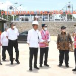Presiden Jokowi tinjau Pelabuhan Tanjung Ular di Kabupaten Bangka Barat, Provinsi Kepulauan Bangka Belitung (20/10/22) (Foto: Rusman – Biro Pers Sekretariat Presiden)