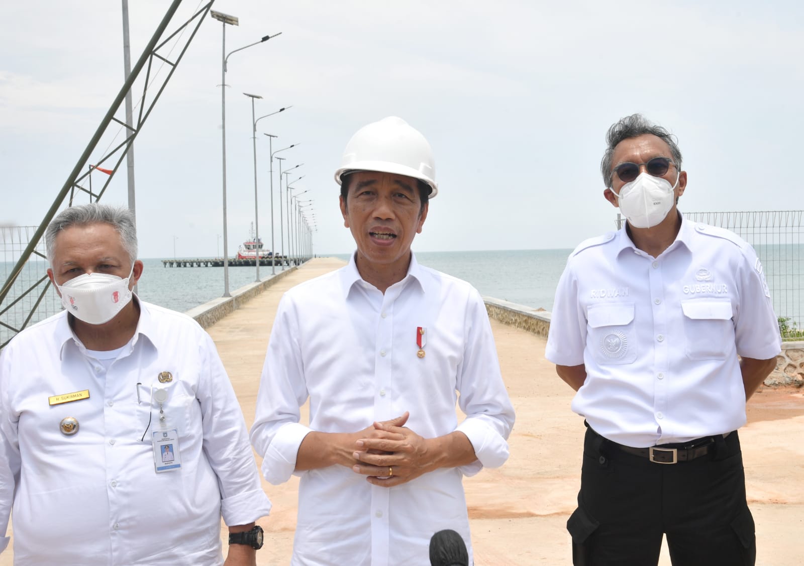 Presiden Jokowi tinjau Pelabuhan Tanjung Ular di Kabupaten Bangka Barat, Provinsi Kepulauan Bangka Belitung (20/10/22) (Foto: Rusman - Biro Pers Sekretariat Presiden)