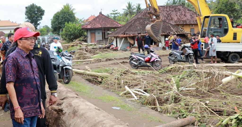 Gubernur Bali Wayan Koster