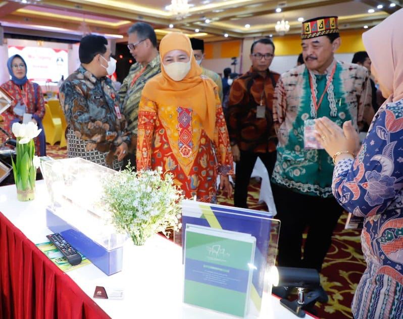 Gubernur Khofifah memimpin langsung misi dagang dan investasi yang pertama kali digelar antara Provinsi Jawa Timur dan Provinsi Nangroe Aceh Darussalam di Hotel Amel Convention Hall Aceh, Banda Aceh (25/10/22)