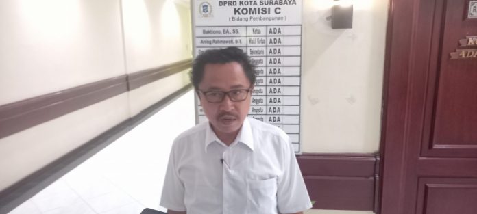 Disebut Tutup Jalan ke Masjid, Begini Jawaban Komisi C Kota Surabaya