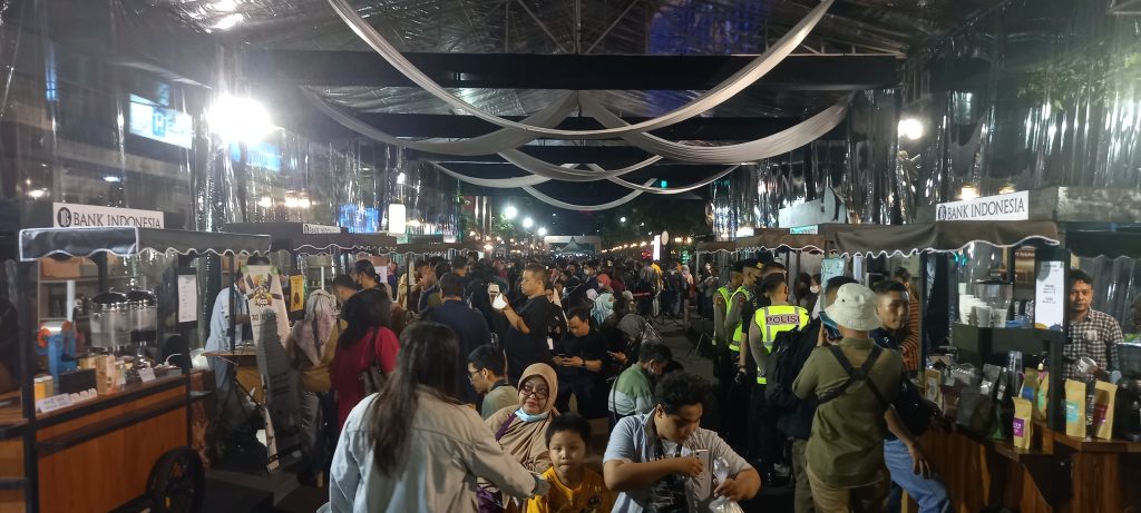 Ribuan Warga Surabaya Hadiri Puncak Acara Java Coffee Culture 2022