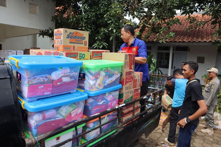 Basarnas Salurkan 1 Ton Lebih Bantuan Logistik untuk Korban Gempa Cianjur