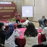 Kegiatan Temu Industri bertajuk Sharing Implementasi Dual System dengan Industri Area Jawa Tengah yang dilaksankan oleh SMK-SMTI Yogyakarta.