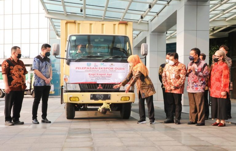 Gubernur Jatim Lepas Ekspor Senilai USD 1,46 Juta Ke Empat Negara