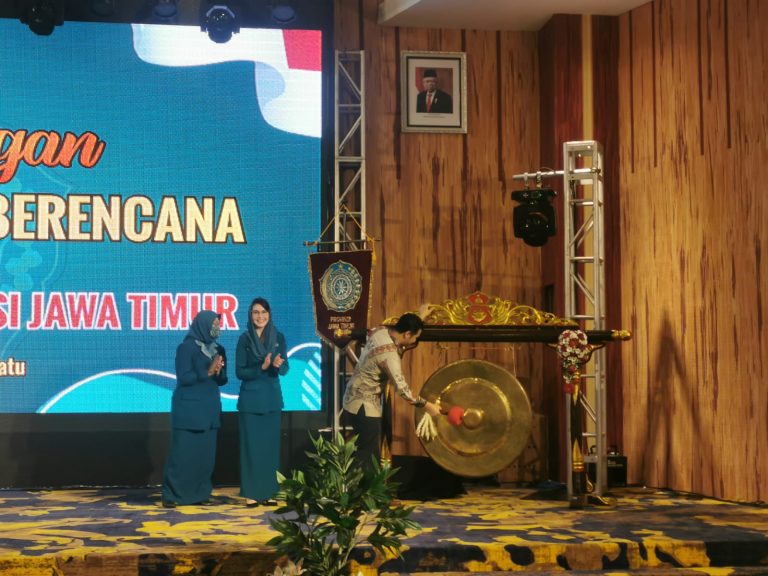 Rakor TP-PKK dan Pencanangan PKK Sehat Lestari Berencana Tahun 2022 Ungkap Keberhasilan Sinergitas antara BKKBN Jatim dan TP-PKK Jatim