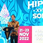 Presiden Joko Widodo saat memberikan sambutan dalam Musyawarah Nasional Himpunan Pengusaha Muda Indonesia (Munas HIPMI) XVII yang digelar di Hotel Alila, Kota Surakarta (21/11/2022).
