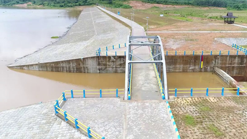 Bendungan Teritip di Balikpapan, Kalimantan Timur.