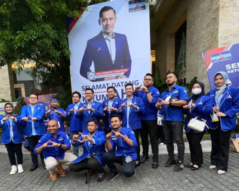 AHY Lantik 38 DPC Partai Demokrat se-Jatim, Ali Kuadrat Siap Rebut Kembali Kejayaan Demokrat