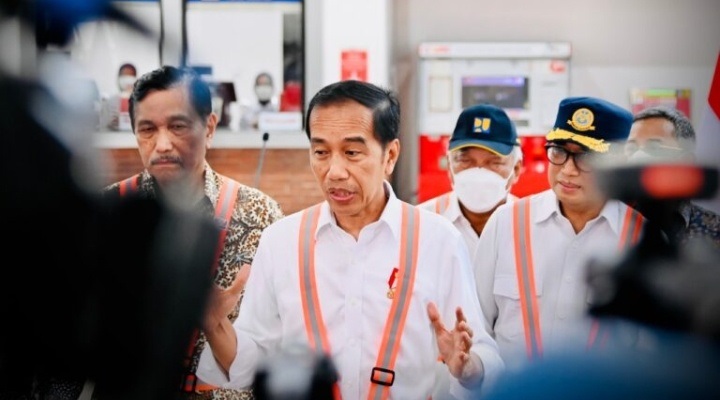 Jokowi Tegaskan Pencabutan PSBB dan PPKM Tunggu Kajian