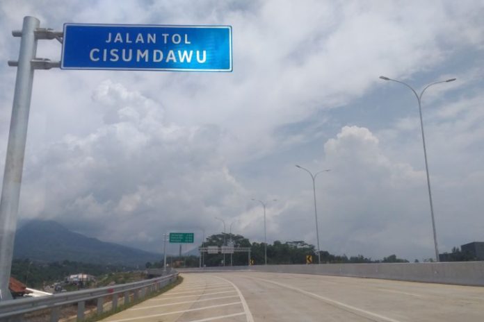 Tol Cisumdawu (Cileunyi–Sumedang–Dawuan)